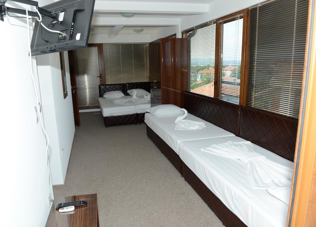 Diamond Apartment